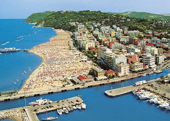 Playa Degli Angeli Maestrale Gabicce Mare